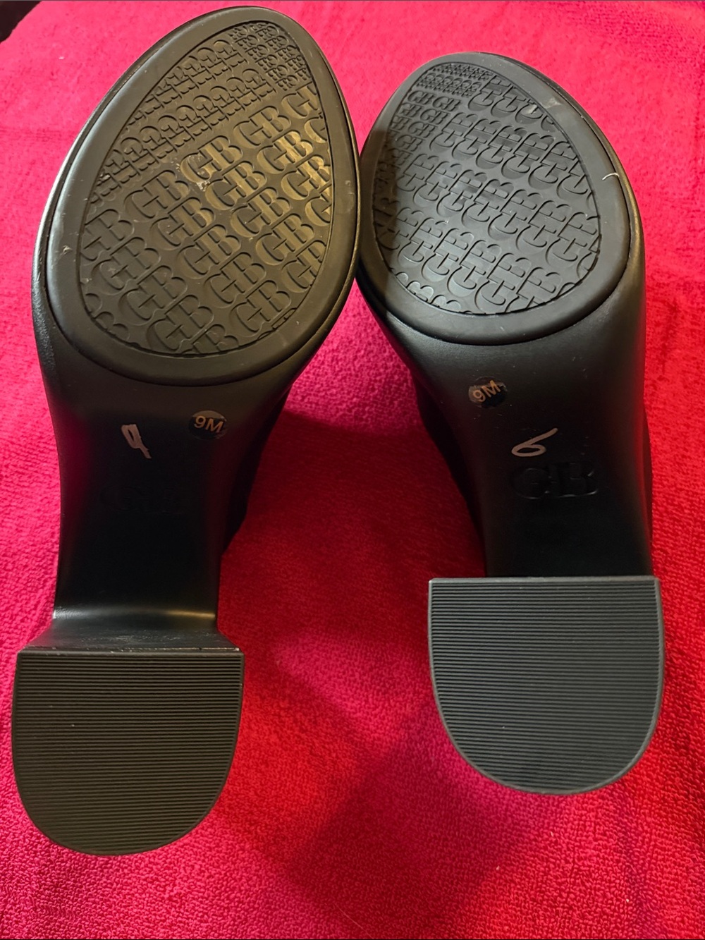 Gianni Bini Black Slip-On Leather Mule Heels - Picture 4 of 7